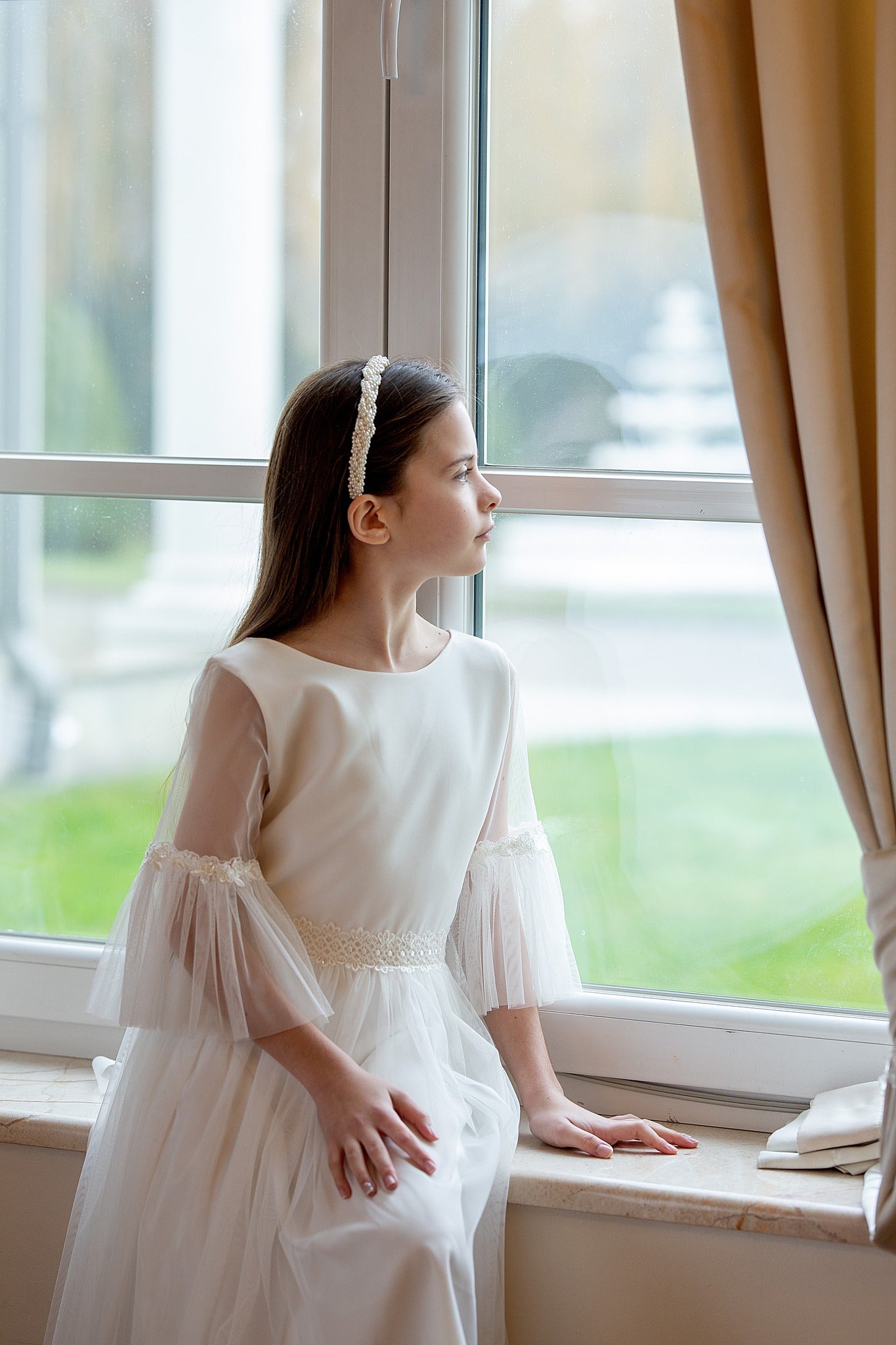Sukienka komunijna Łucja rękaw do łokcia elegancka kolor śmietankowy